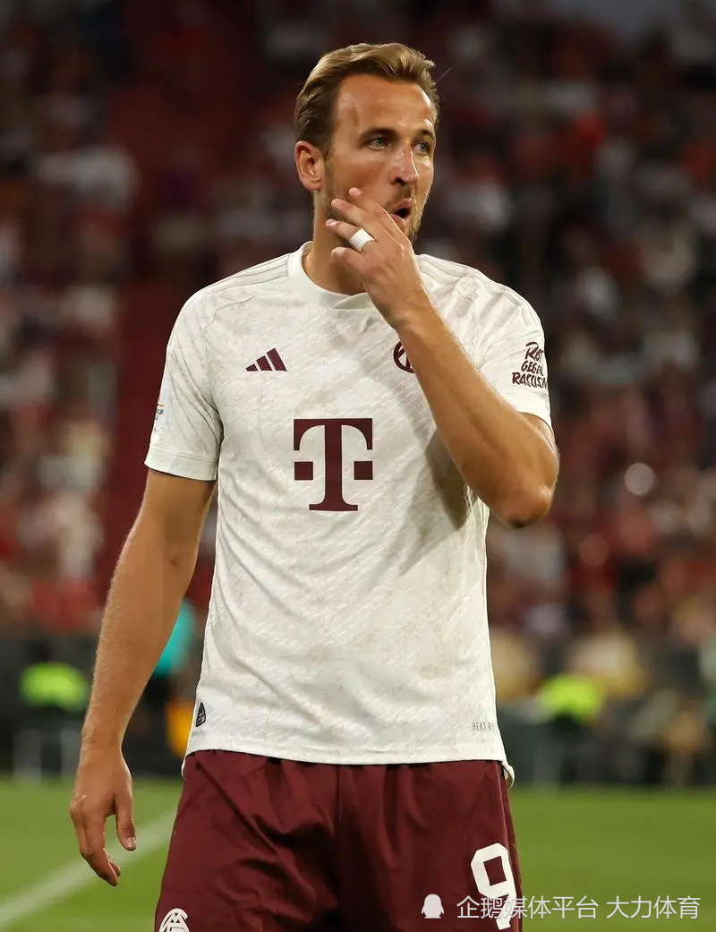 球场上相遇 球场上相遇