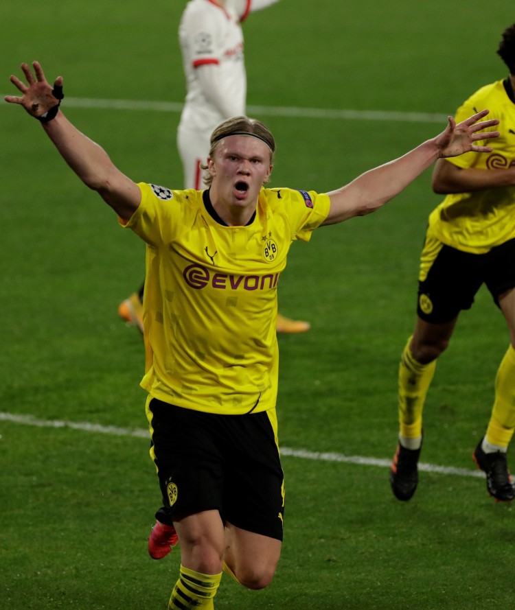 女足市场几 女足市场几