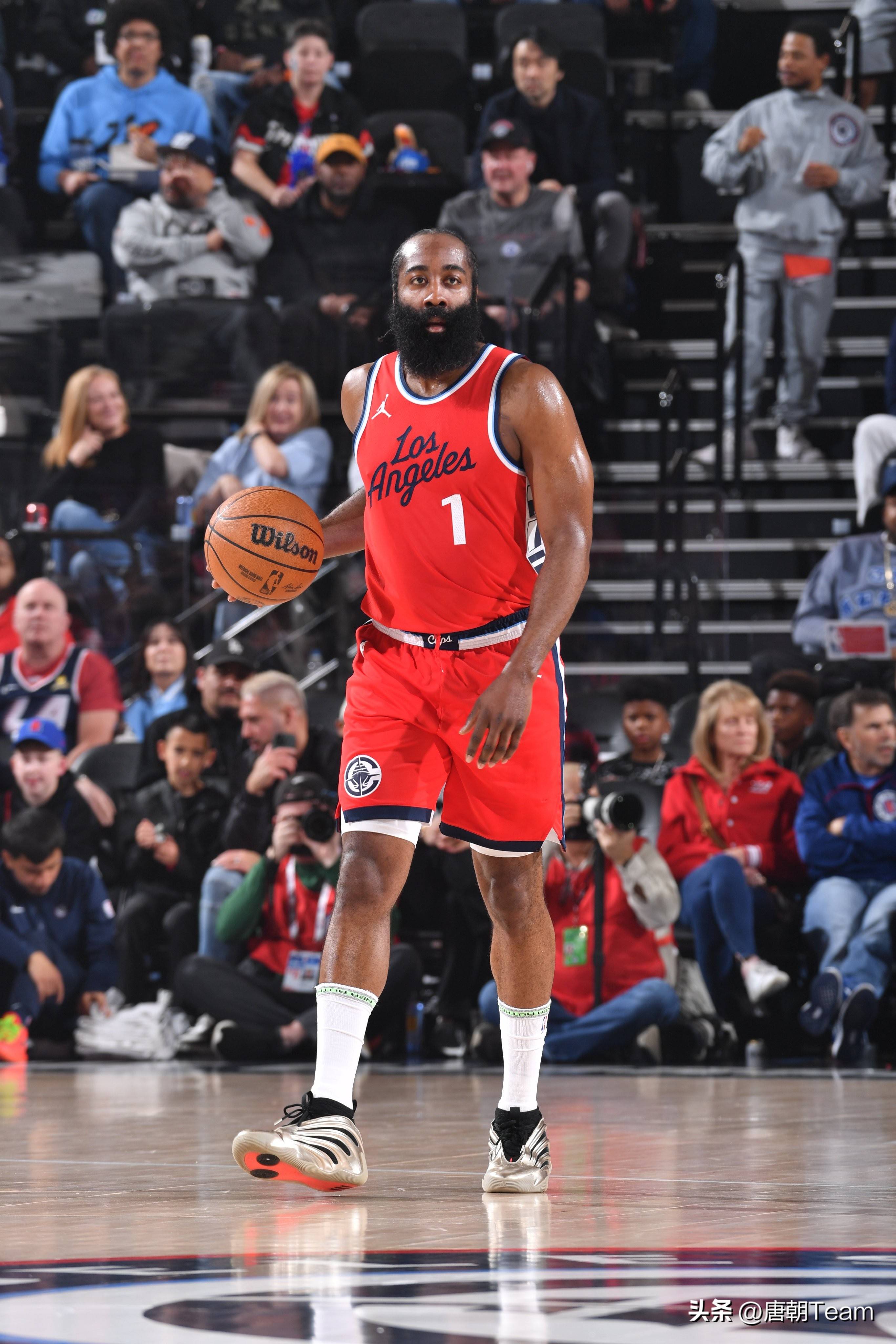 于数据的延 于数据的延